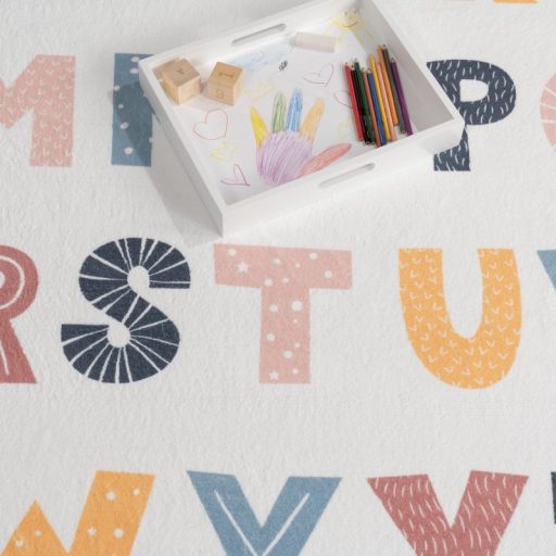 puha csuszasmentes gyerekszonyeg szines betu mintaval 140x200 cm