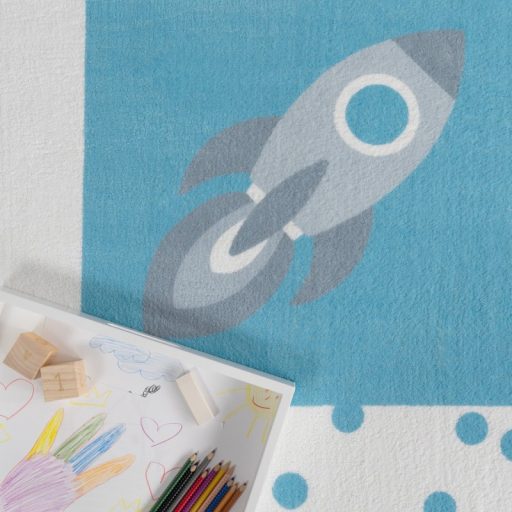 gyerekszoba szonyeg kek raketa mintas gyerekszonyeg 240x340 cm